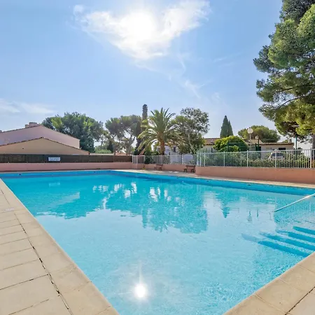 Partenaire Le Domaine De Garlande * كافالير سور مير